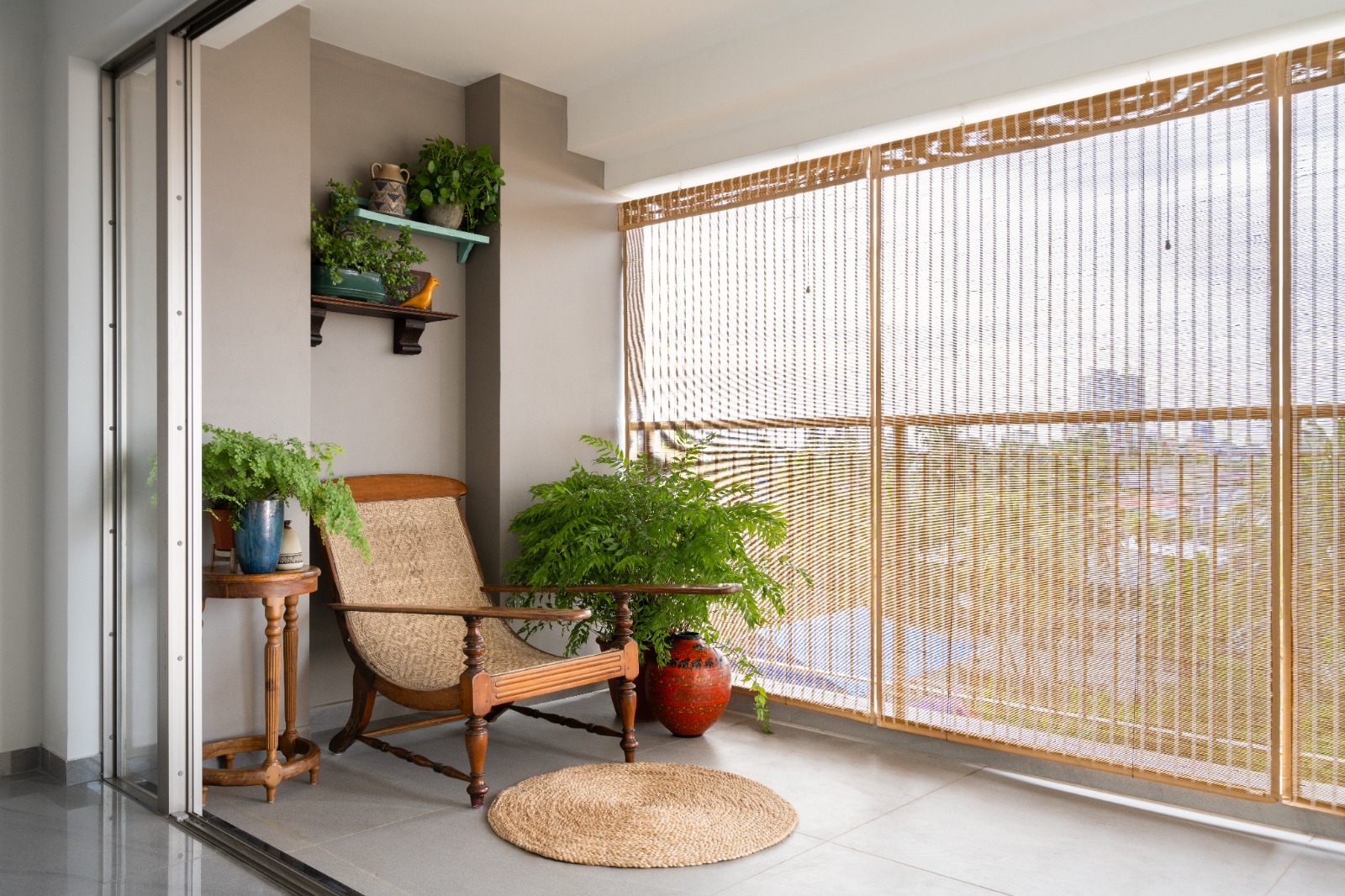 Modern outdoor bamboo blinds for contemporary home